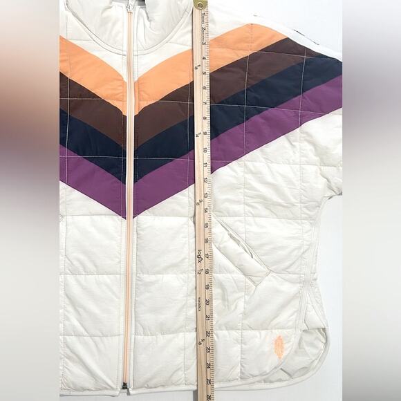 NWTS Free People Movement Packable Puffer Jacket- oversized Small.Crème/Chevron - Picture 7 of 14